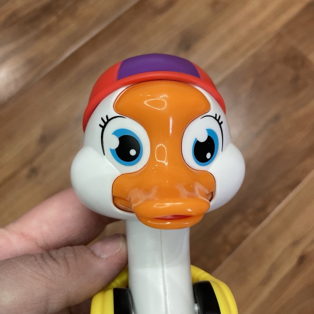 Think Gizmos Bump N Go Woby the Dancing Hip-Hop Goose Baby Musical Toy - Picture 3 of 6